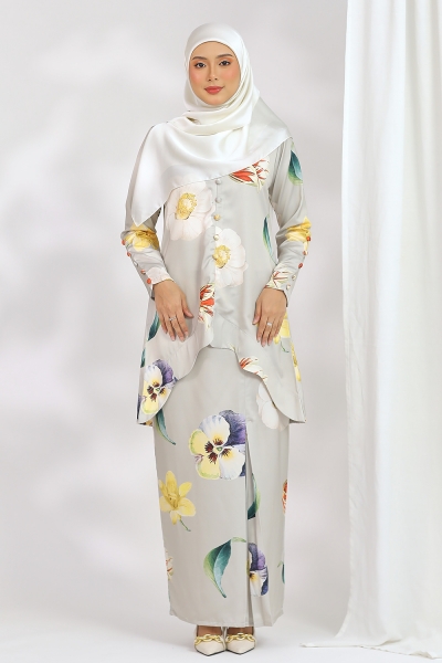BWFW, "Hajj" series - Kiasa
